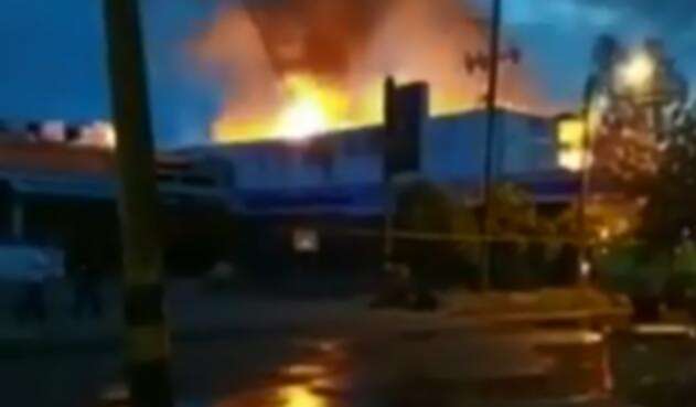 IncendioSupermercadosNeivaNoticiasRCN.jpg