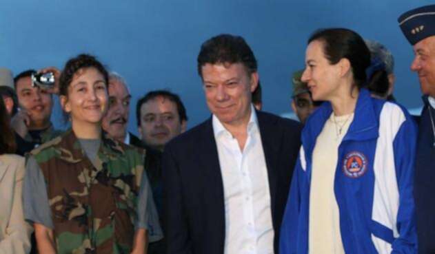 IngridBetancourtClara-RojasSantosColprensaArchivoLAFM1.jpg