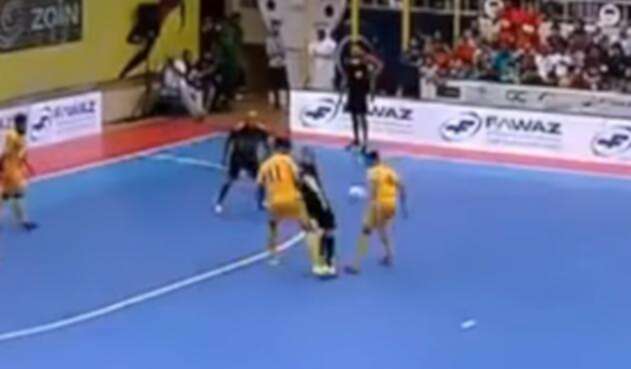 IniestaFutsal1.jpg