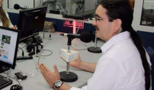 Jairo-Cala-candidato-de-la-Farc-en-RCN-Radio.jpg