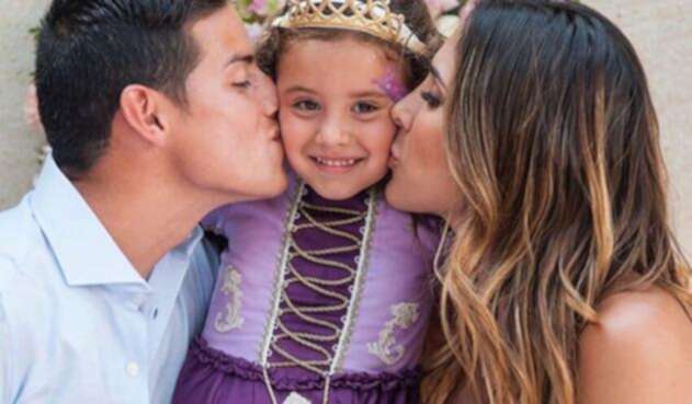 James-Daniela-y-Salome-Instagram.jpg