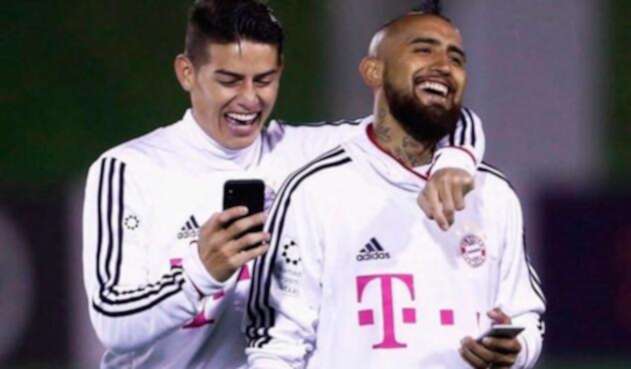 James-y-Vidal-en-el-Bayern-Munich-Instagram.jpg