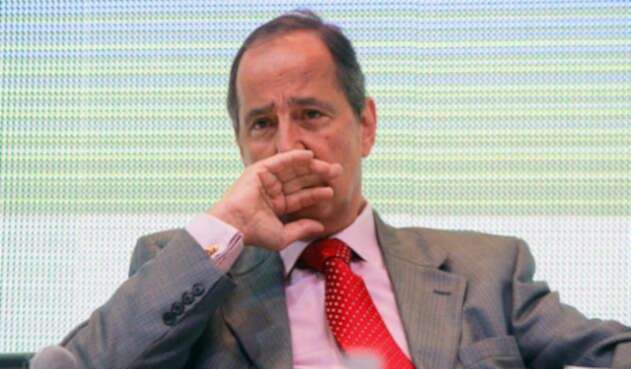 Juan-Camilo-Restrepo-ELN-Colprensa-Diego-Pineda.jpg