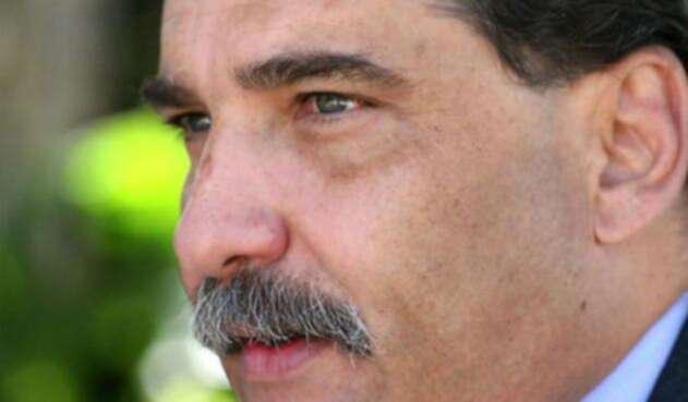 Juan-José-Chaux-Mosquera.jpg