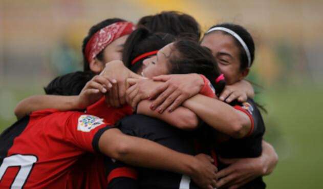 LIGAFEMENINAREFCOLPRENSALAFM1.jpg