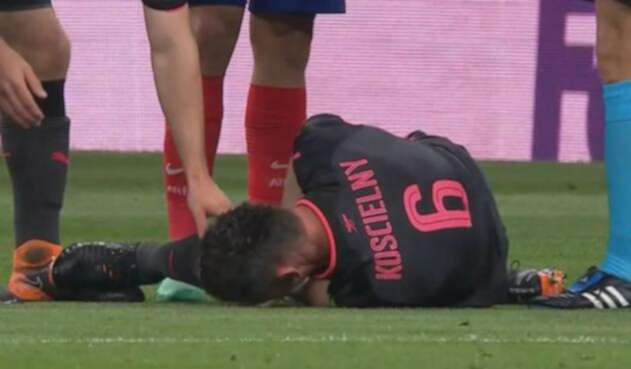LaurentKoscielnyLESION.jpg