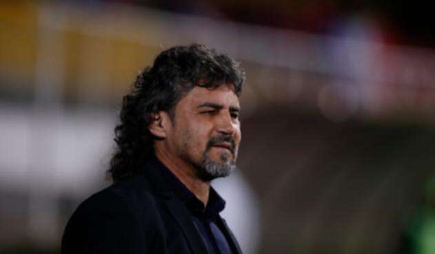Leonel-Álvarez-_Colprensa-Juan-Páez.jpg