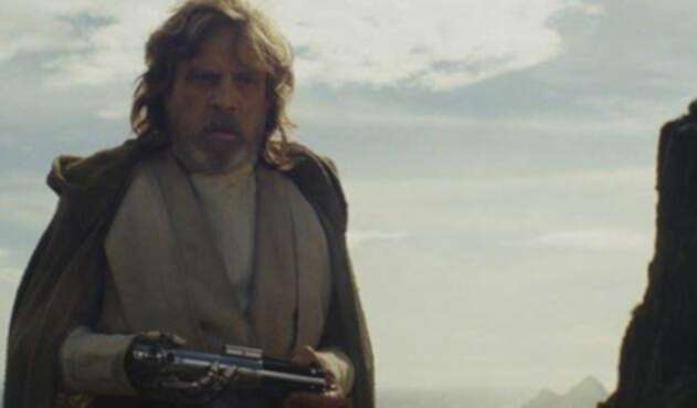 LukeSkywalerLastJediOFICIAL.jpg