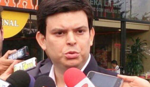 Lyons-LA-FM-Colprensa1.jpg