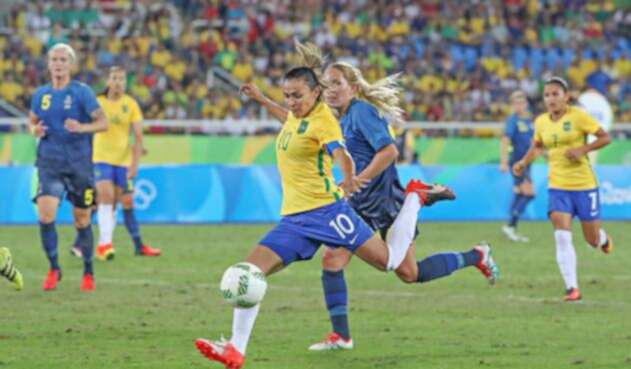 MARTABRASILRIO2016TWITTERLAFM1.jpg