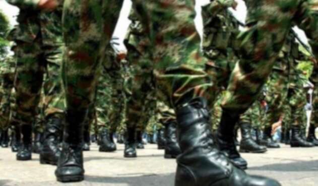 MILITARES-PIES-e1519725729195.jpg