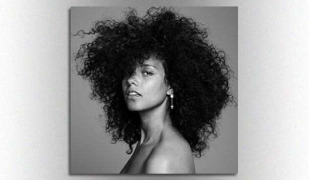 M_AliciaKeysHERE_100716.jpg
