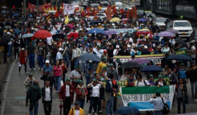 Marchas-lafm-colprensa.jpg