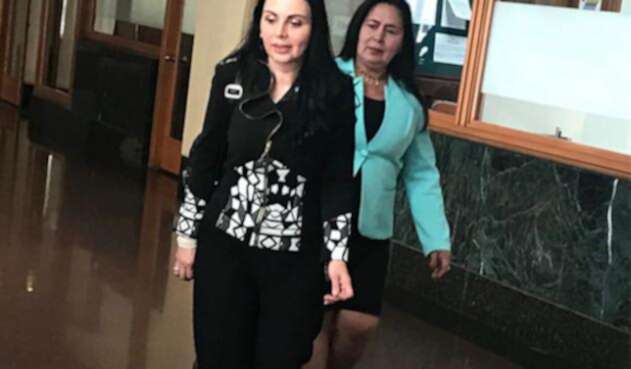MarthaPinedaEsposadeLeonidasBustos1.jpg