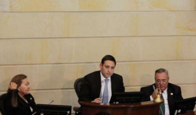 Mauricio-lizcano-congreso-Colprensa-Diego-Pineda.jpg