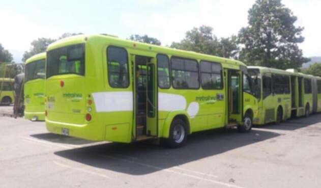 MetroLineaBmangaTwitterOficial1.jpg