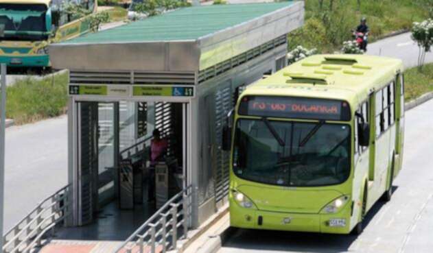 Metrolínea-Colprensa1.jpg