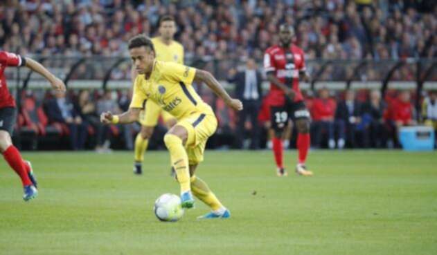 NeymarDebut1PSGOFICIAL1.jpg