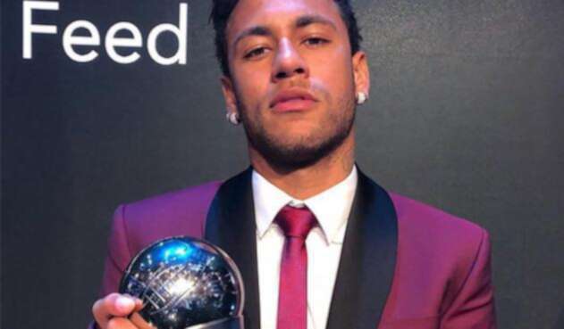 NeymarTerceroTheBestFOTOTWITTERNEYMAR.jpg
