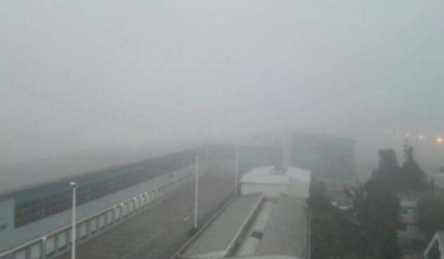Niebla-Aeropuerto-El-Dorado-Aerocivil.jpg
