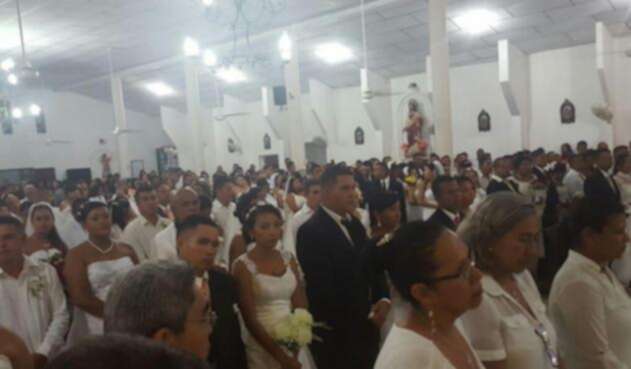 PAREJAS140.jpg