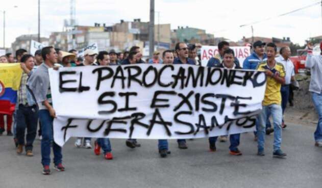 Paro-camionero-Colprensa-Juan-Páez.jpg