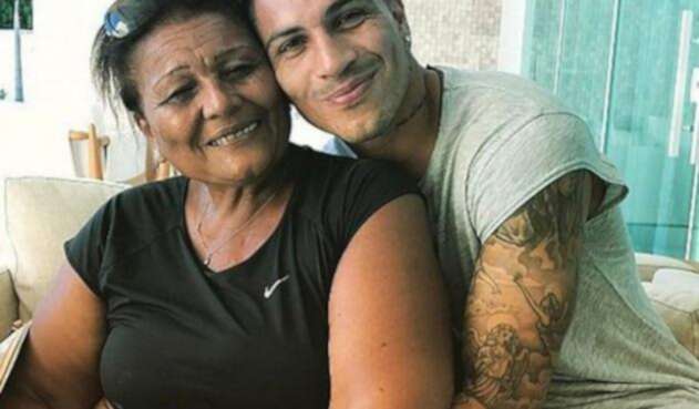 PetaMadredePaoloGuerreroFOTOINSTAGRAM1.jpg