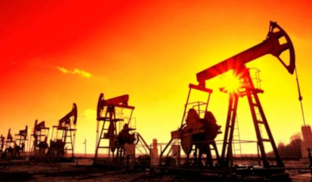 Producción de petróleo, a la baja PetroleoExtraccionRefINGMAGE.jpg