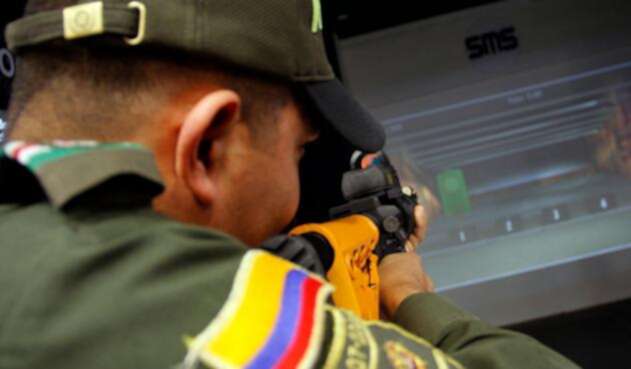 Policía-Fotos-Colprensa-Luisa-González.jpg