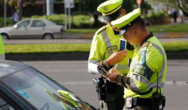 Policía-Tránsito_-Colprensa-Luisa-González.jpg