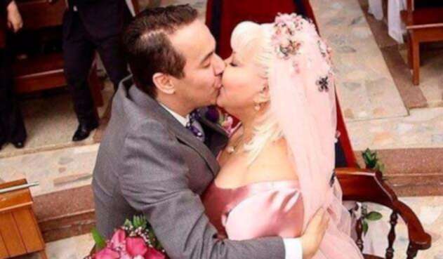 Polilla-y-la-Gorda-Fabiola-en-su-matrimonio-Instagram.jpg