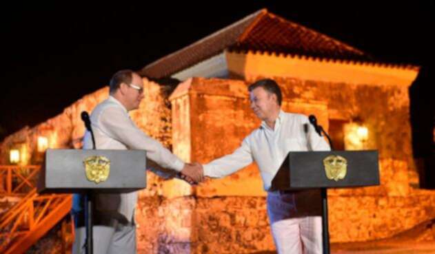 Principe-de-Mónaco-y-Juan-Manuel-Santos-presidencia-de-la-Republica.jpg
