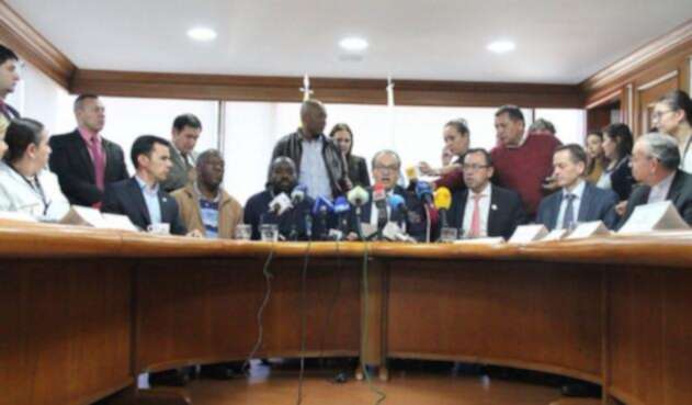 Procuraduria-LA-FM-@fcarrilloflorez.jpg