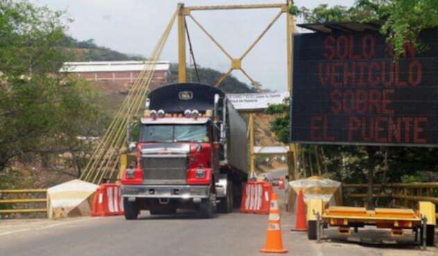 Puente-Mariano-Ospina-LA-FM-Colprensa.jpg