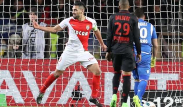 Radamel-Falcao-LA-FM-AFP.jpg