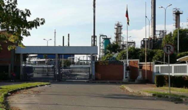 RefineriaEcopetrol.jpg