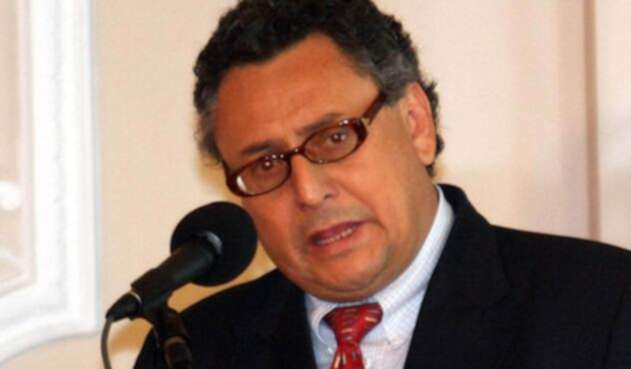 RodrigoCordobacolprensa.jpg