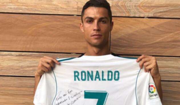 Ronaldo-LA-FM-@Cristiano.jpg