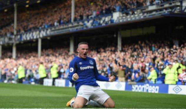 RooneyEvertonOFICIALPREMIERLEAGUE1.jpg