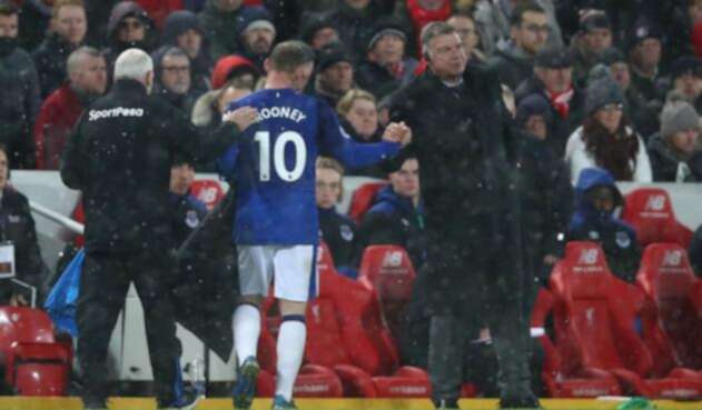 RooneyPLOficialEverton.jpg