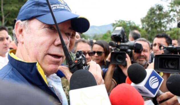 Santos-LA-FM-Presidencia-4.jpg