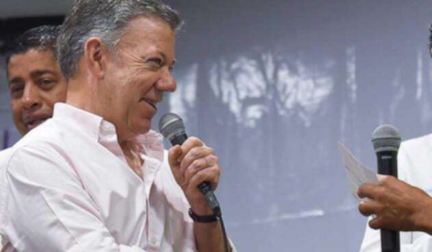 Santos-LA-FM-Presidencia19.jpg