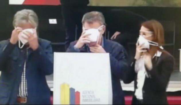 Santos-LA-FM-Video-.jpg