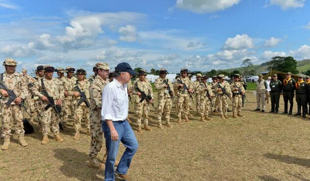 Santos-LAFM-AFP5.jpg