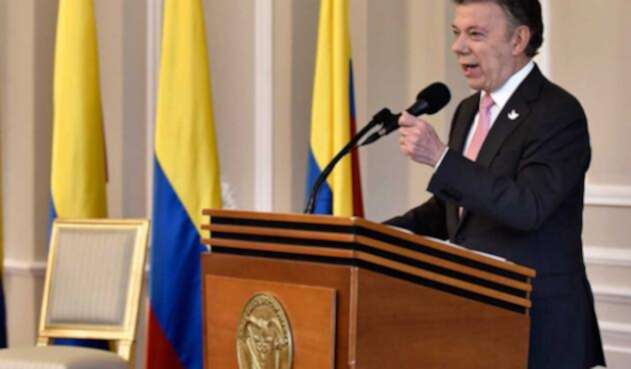 Santos-LAFM-Presidencia11.jpg