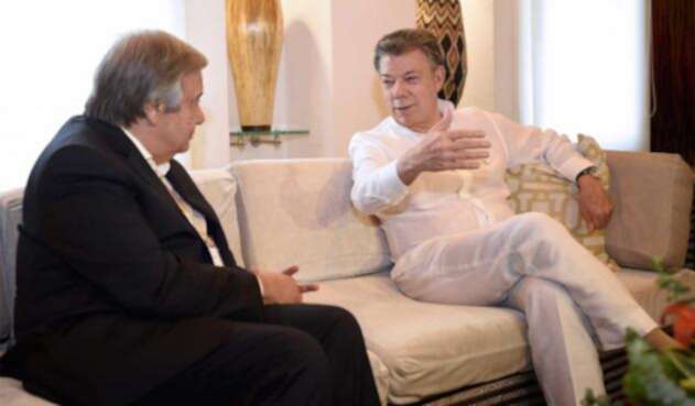Santos-LAFM-Presidencia.jpg