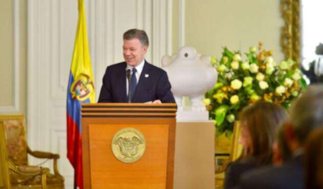 Santos-LAFm-Presidencia1.jpg