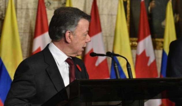 Santos-Presidencia-LA-FM2.jpg
