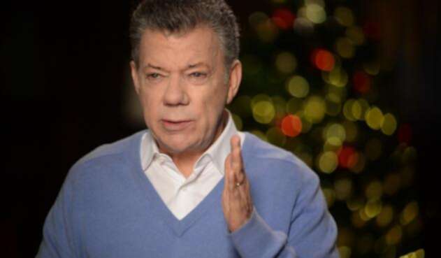 Santos-Presidencia-LA-FM4.jpg
