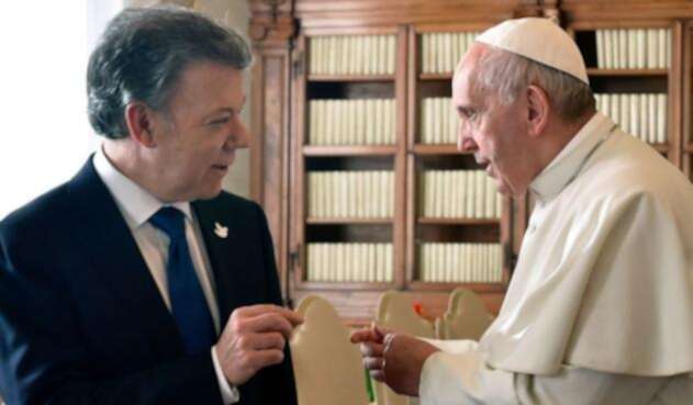 Santos-y-papa-presidencia-4.jpeg